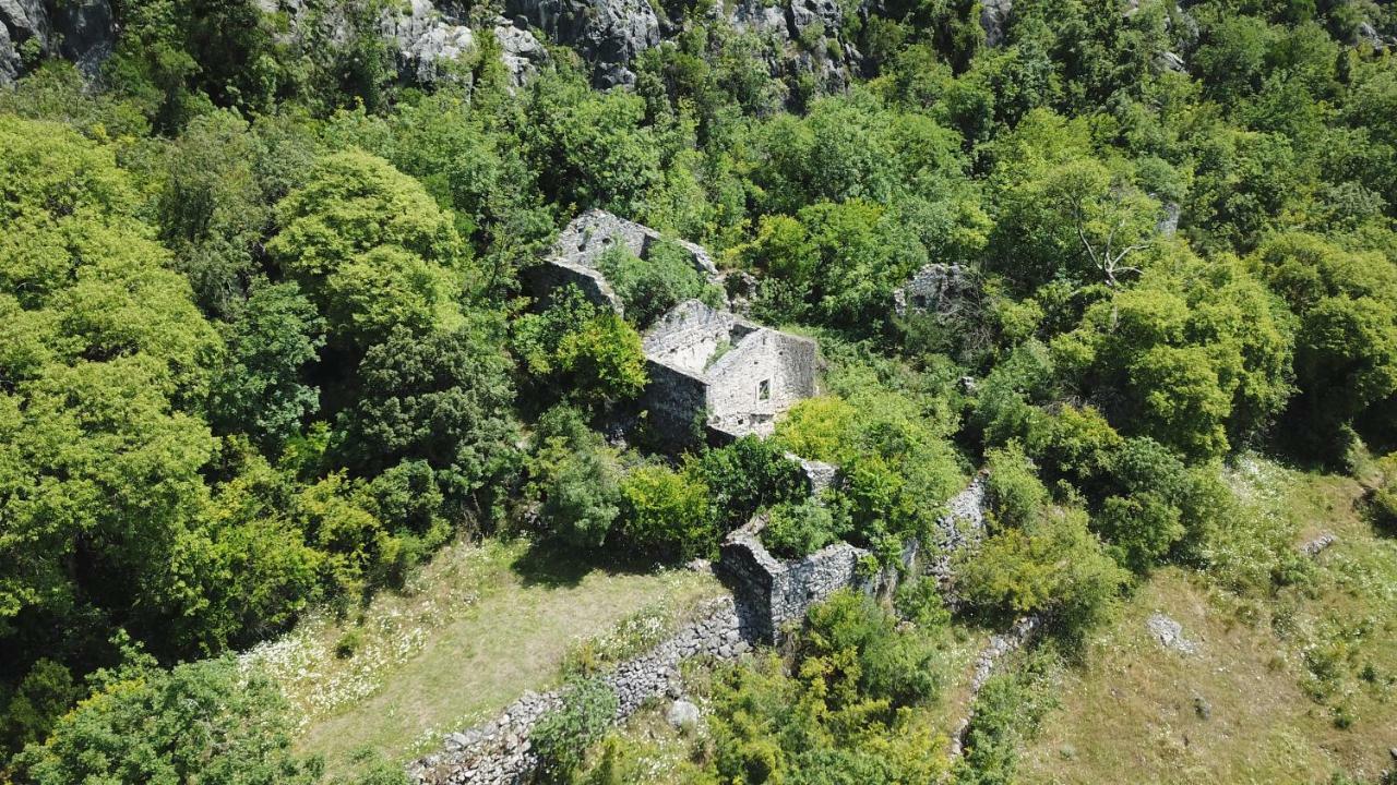 Camp Podkraj Hotel Virpazar Luaran gambar